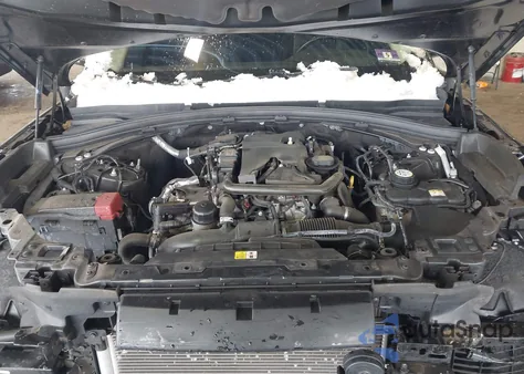 2019 Land Rover Range Rover Velar P250 S z USA, uszkodzony, nr VIN SALYB2EX7KA783693